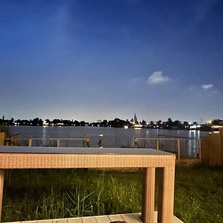 פורט לודרדייל Supervilla - Lakefront - Sunsets, Kayaks, Grill מראה חיצוני תמונה